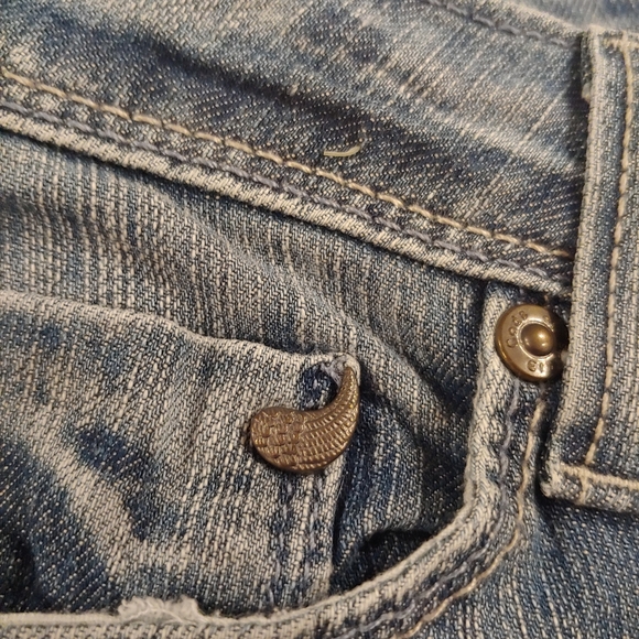 Junior's size 7 Code of Ethics Jeans - Picture 8 of 9